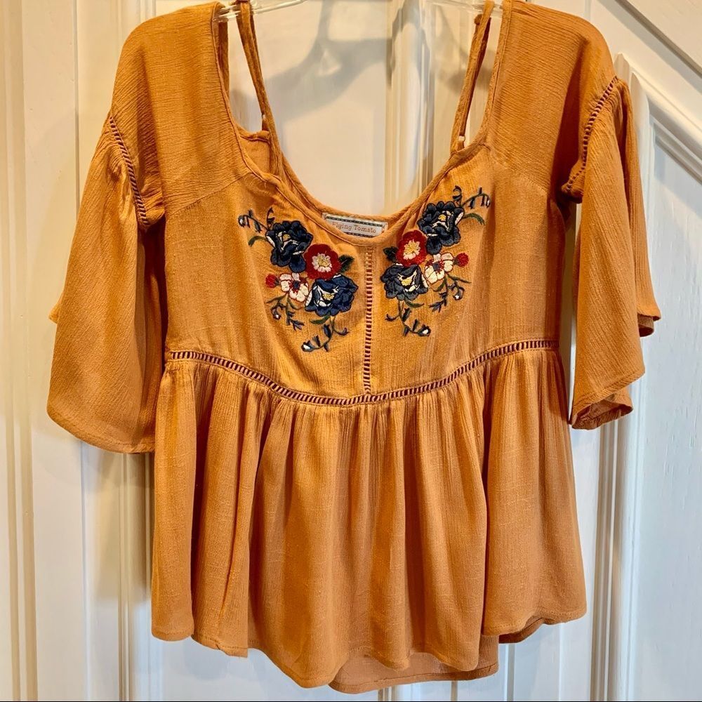 Flying Tomato‎ Off The Shoulder Embroidered Top M